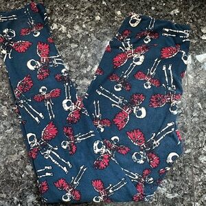 LuLaRoe Halloween Limited Edition Flying Skeleton Print Leggings Size O/S OS